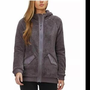 The North Face Women's Gray Fleece Jacket